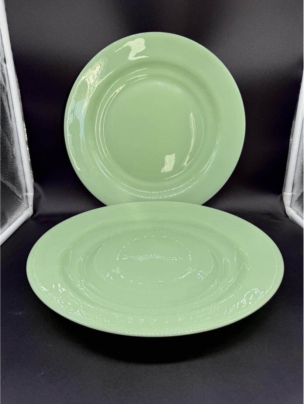 2 ANTIQUE VINTAGE JADEITE 10” DINNER PLATE'S UNMARKED